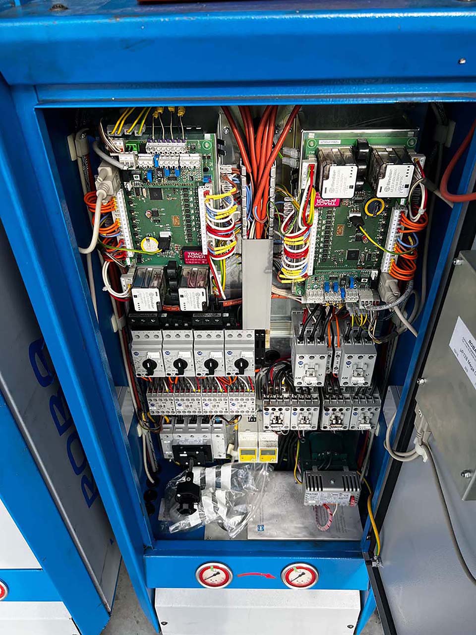 Unidad de control de la temperatura del aceite Robamat Thermocast 5212 ZU2201, usada